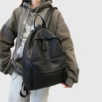 Sac à dos en cuir PU imperméable – compact, sobre et confortable - Vignette | Sacs pour tous