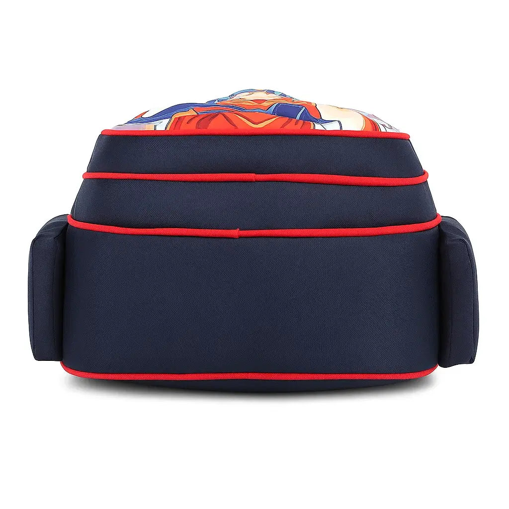  Vue de dessous du sac à dos enfant avec base renforcée et poches latérales