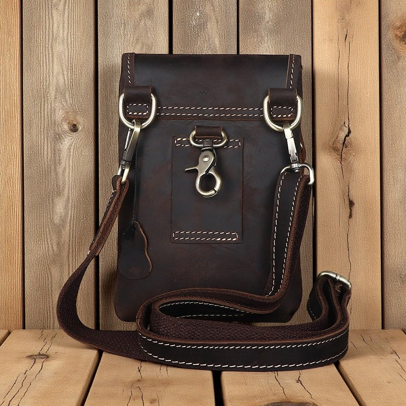 Pochette en cuir véritable marron avec mousqueton métallique vintage