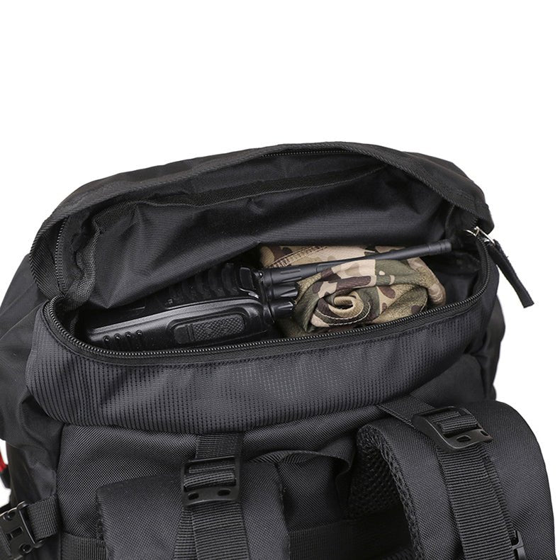 Compartiment supérieur du sac à dos 60L – Rangement avec talkie-walkie, vêtement camo et accessoires