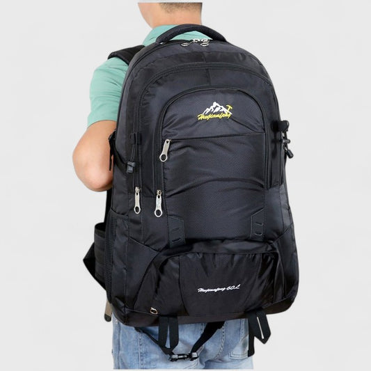Sac à dos trekking 62L – porté sur le dos, grand volume avec multiples compartiments zippés

