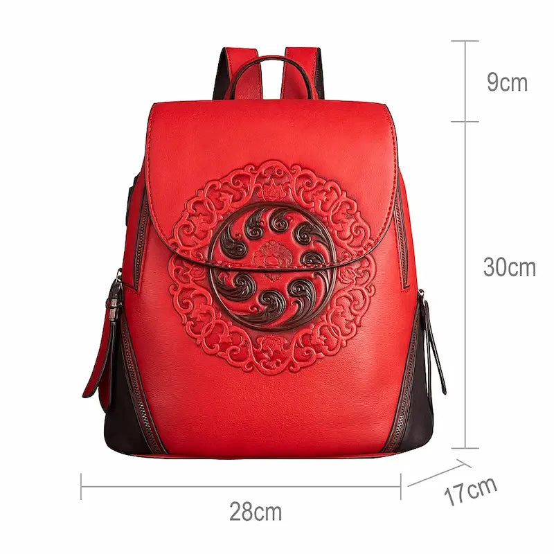 Dimensions du sac à dos en cuir de vachette motif floral ethnique rouge 28 × 17 × 30 cm