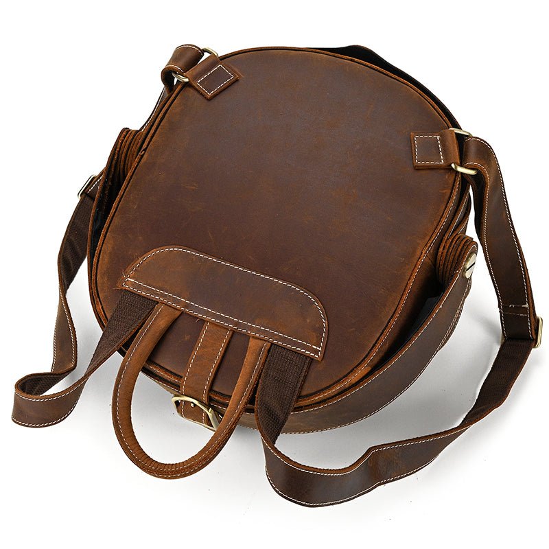 Sac à dos cuir vintage marron vu de dos avec bretelles réglables