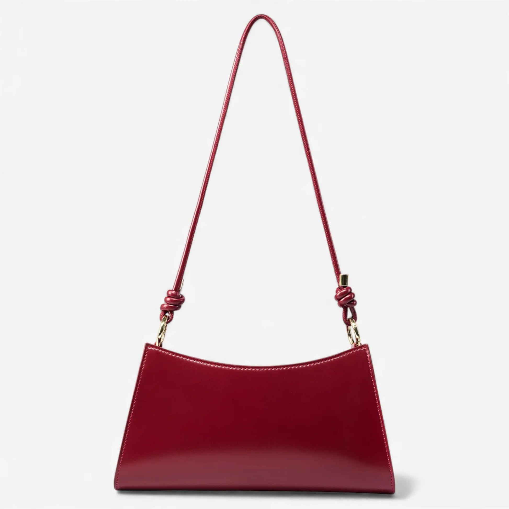 Sac baguette en cuir bordeaux vu de face
