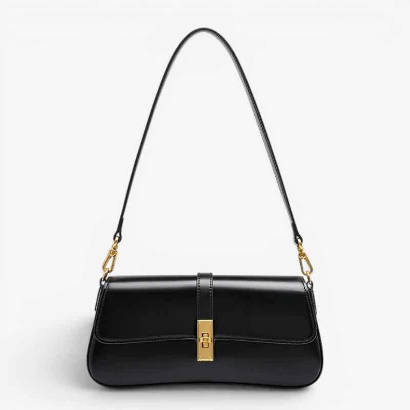 Sac baguette en cuir véritable noir vu de face avec fermeture dorée