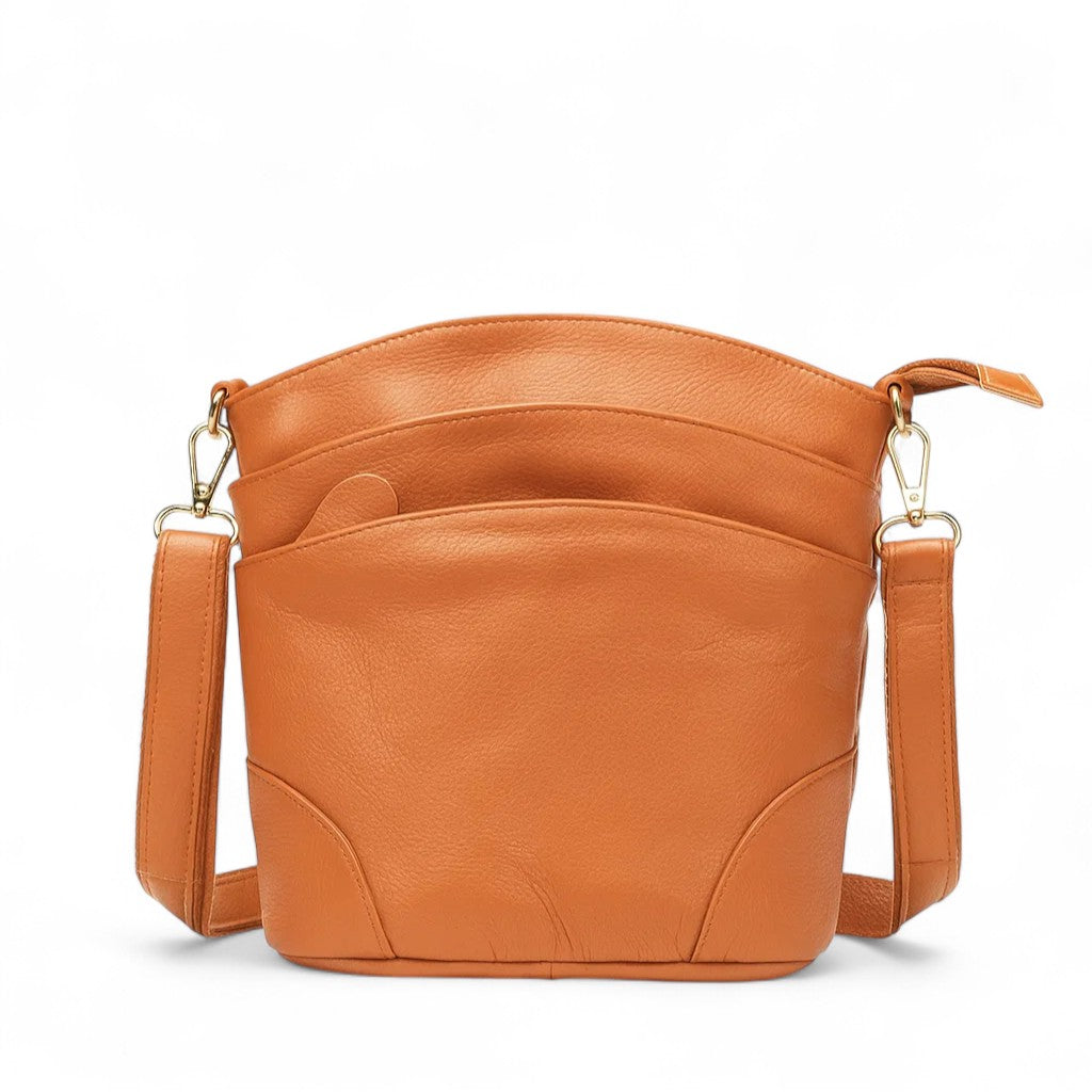 Sac à bandoulière en cuir véritable camel élégant vu de face