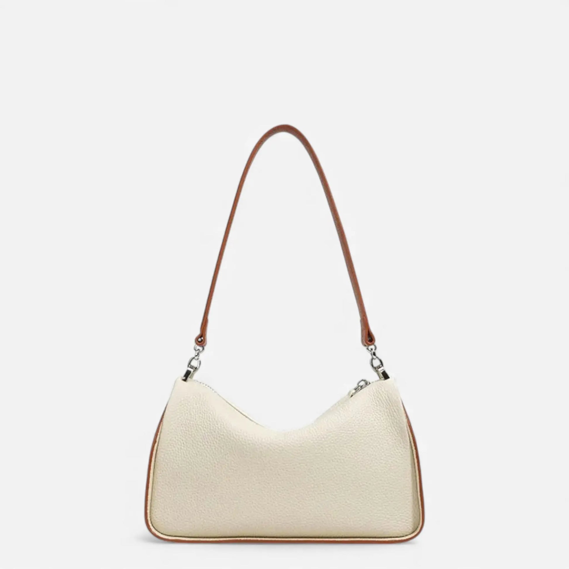 Vue de face du sac bandoulière femme en cuir de vachette
