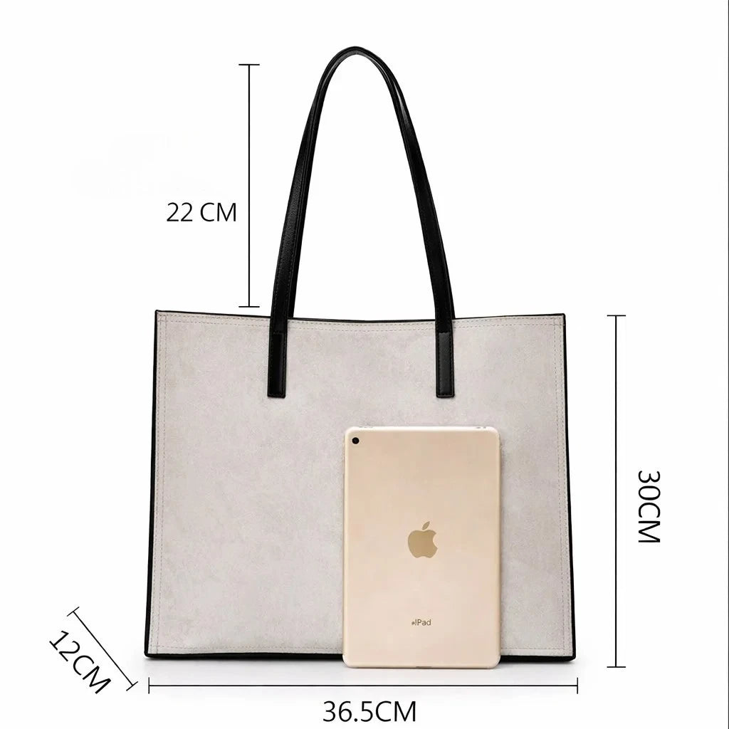 Dimensions du sac cabas femme en cuir de vachette 36,5 x 30 x 12 cm avec anses 22 cm