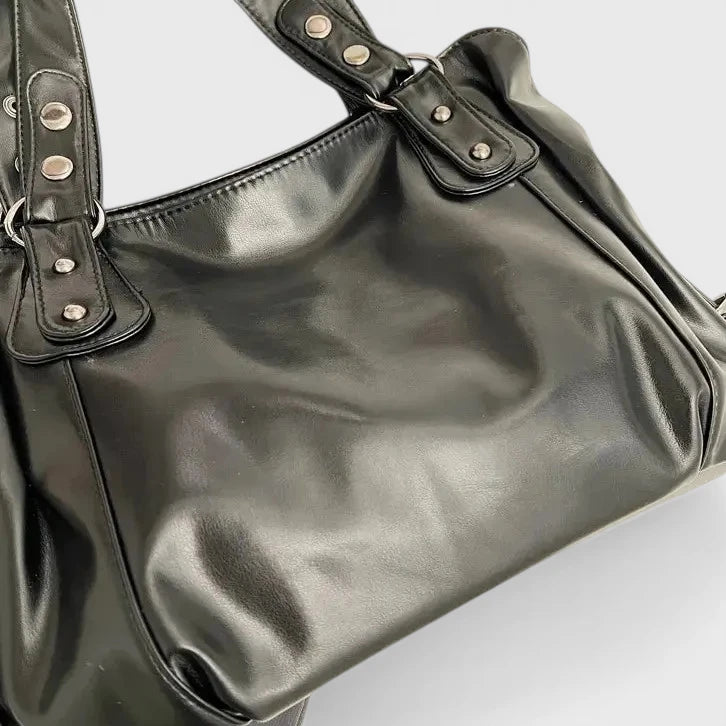 Sac de cours femme noir grande capacité avec texture lisse et finition brillante