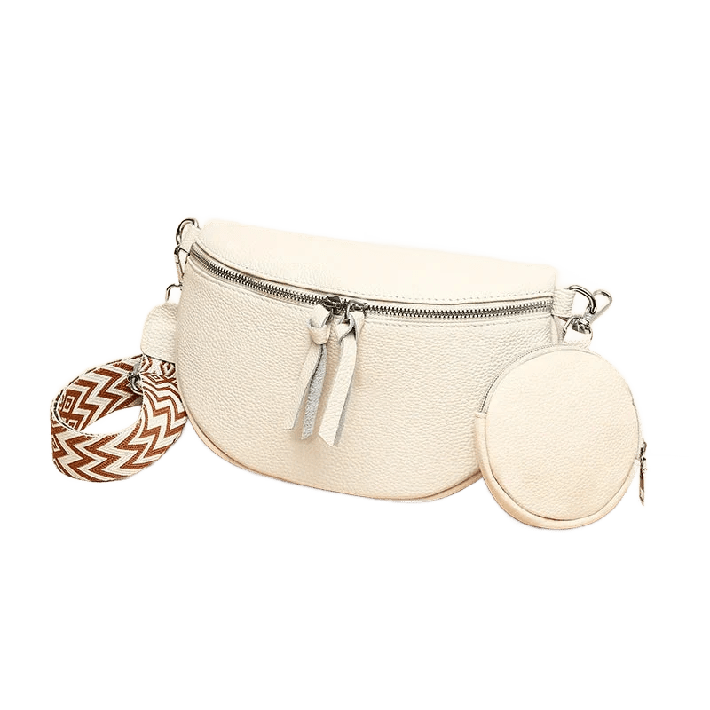 Sac de poitrine en cuir souple beige vu de face avec bandoulière tressée et pochette ronde