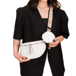 Sac de poitrine femme en cuir souple – bandoulière tendance et pratique - Vignette | Sacs pour tous