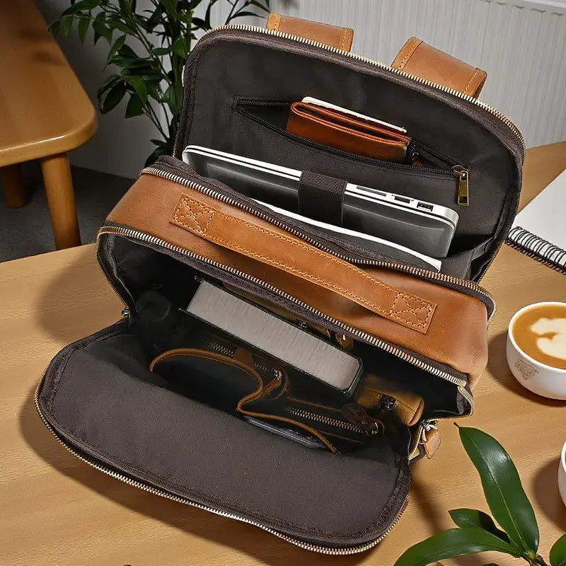 Sac à dos cuir véritable contenant ordinateur portable, tablette et accessoires