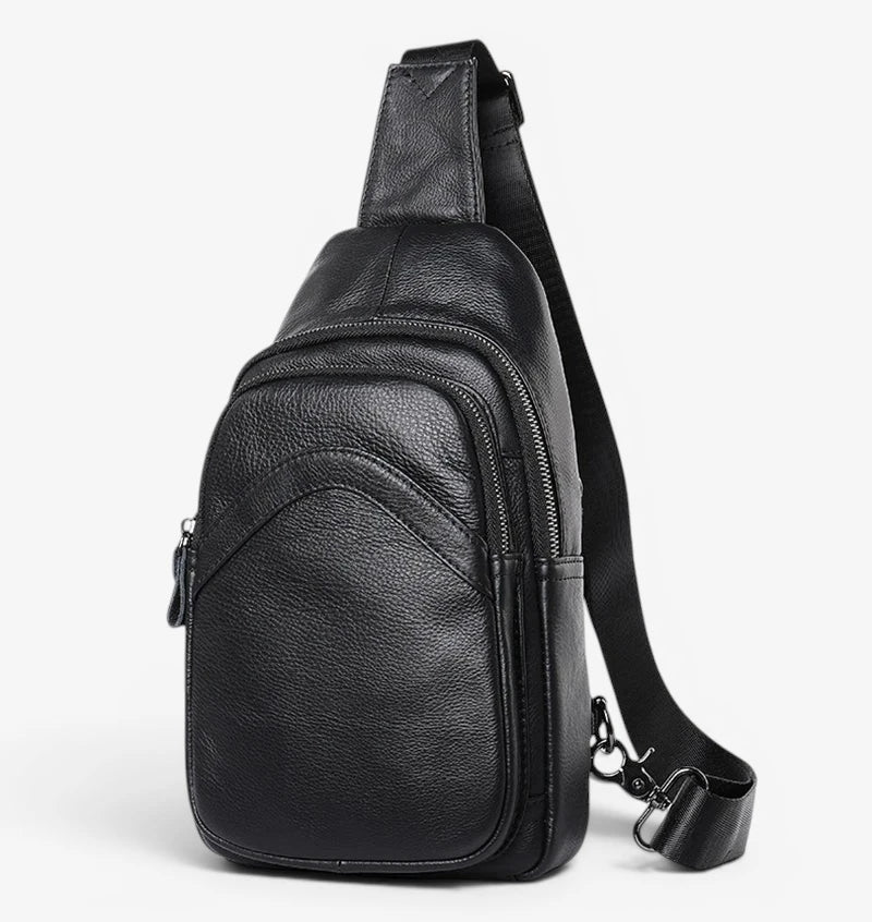 Sac de poitrine en cuir noir pour homme – présentation frontale
