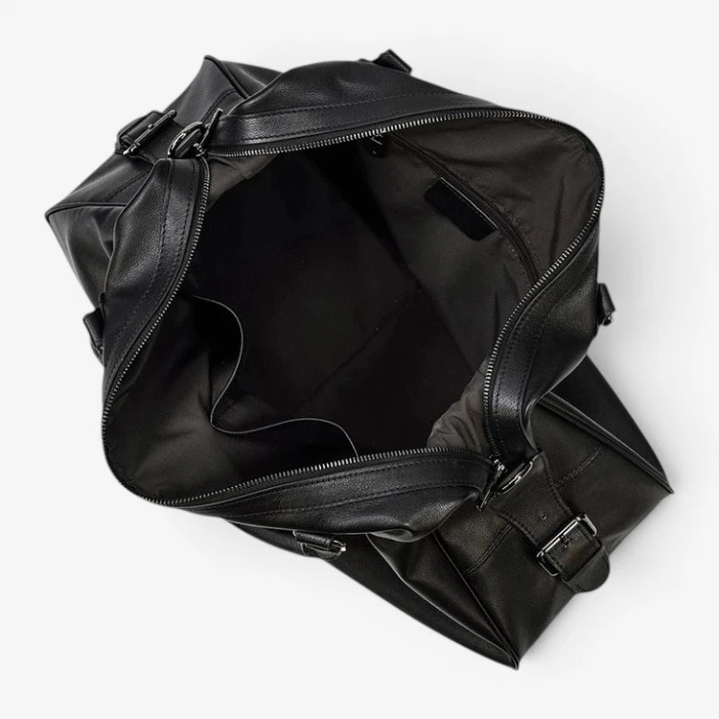 Intérieur du sac de voyage en cuir véritable avec grand compartiment principal