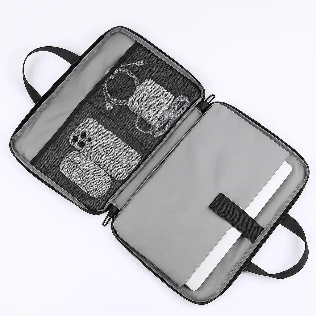 Vue intérieure de la sacoche ordinateur portable avec compartiments