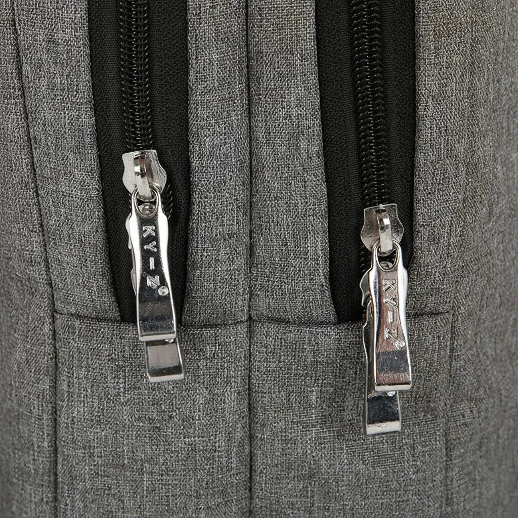 Détail de la fermeture éclair du sac à dos ordinateur 15 pouces en nylon